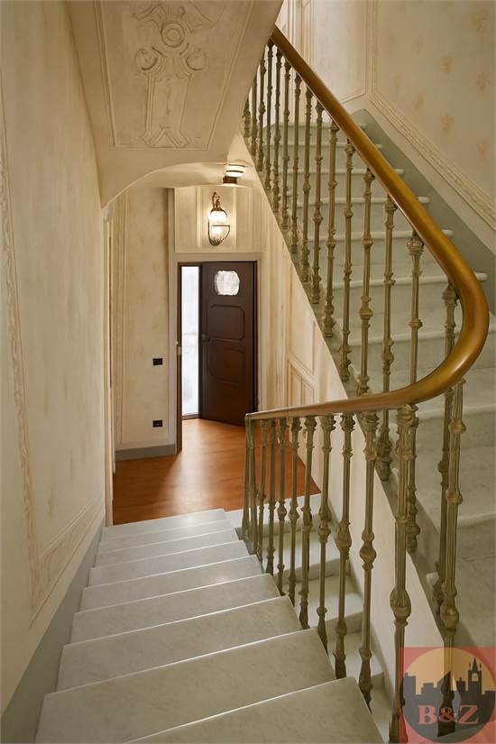 Villa d'epoca Prima scala interna