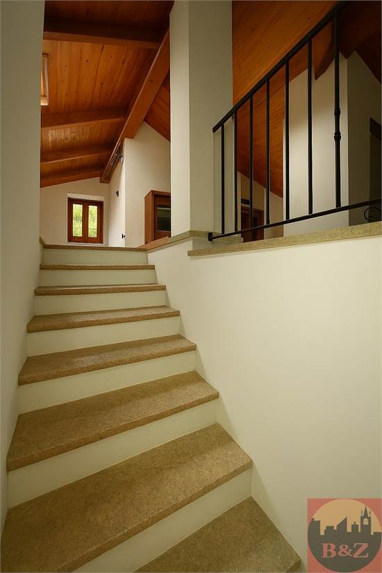 Villa d'epoca Scala di accesso alla mansarda