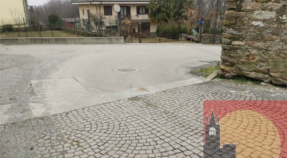 ACCESSO 5 girare a destra 